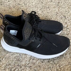 Like new New Balance sneakers